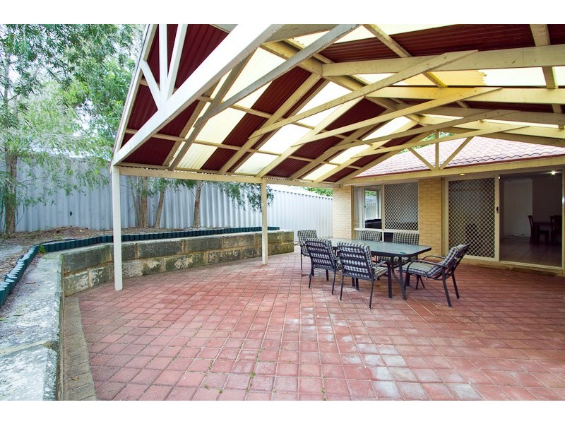 6b Chapman Street, St James WA 6102