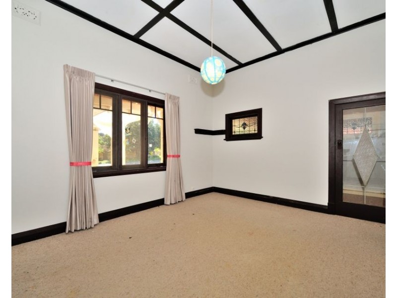 19 Stanley Street, Nedlands WA 6009