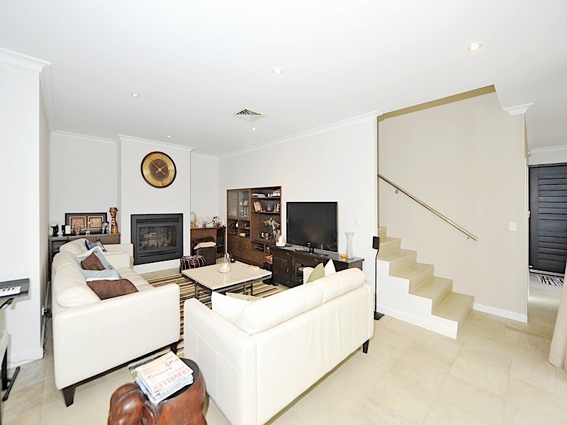 3 Charles Street, Cottesloe WA 6011