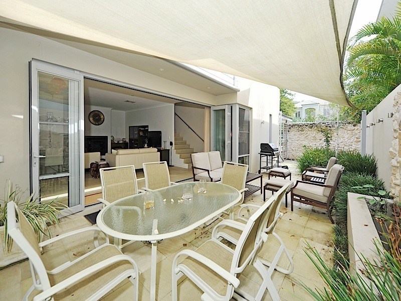 3 Charles Street, Cottesloe WA 6011