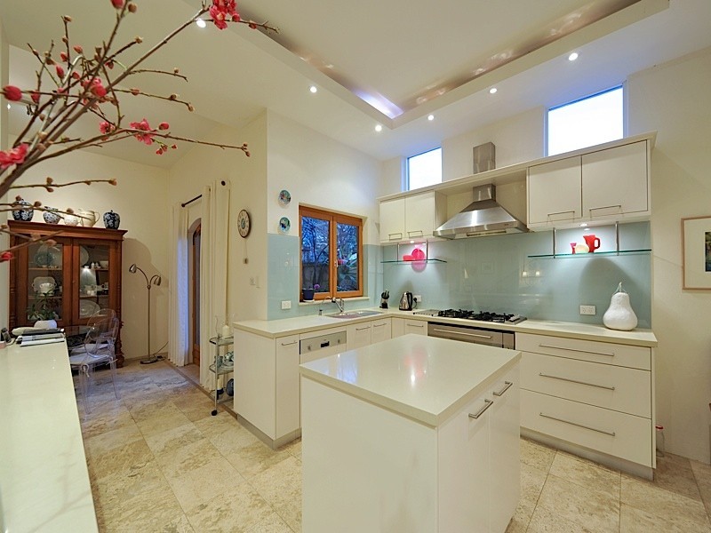 15 Clarendon Street, Cottesloe WA 6011