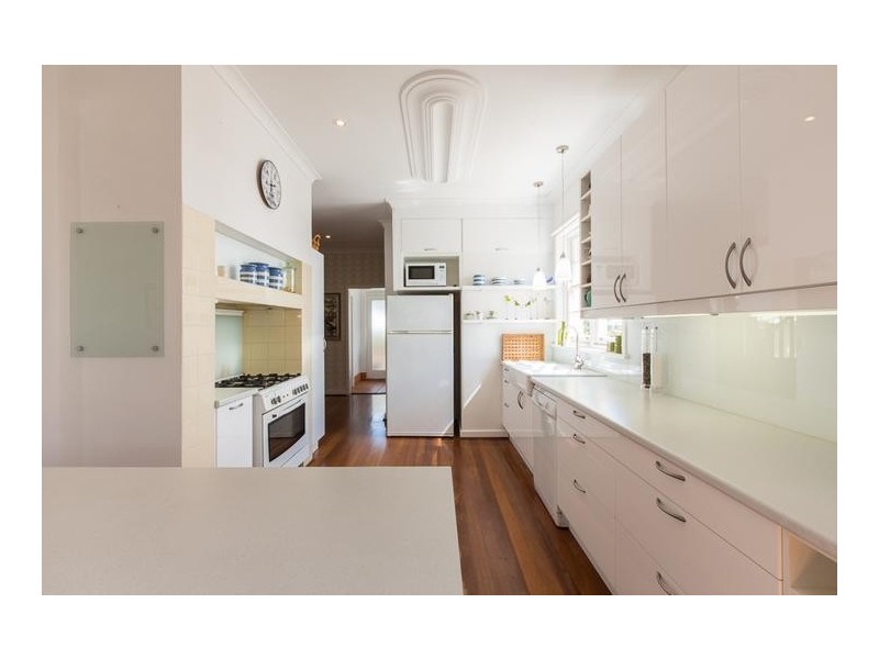 16 Swansea Street, Swanbourne WA 6010