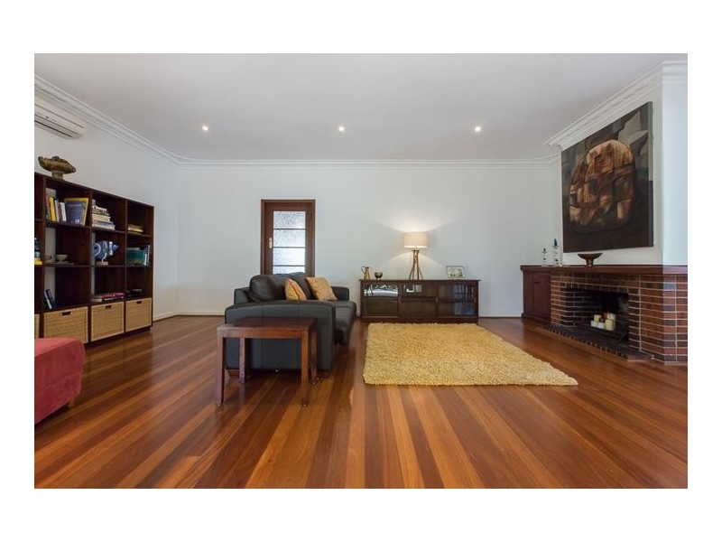 16 Swansea Street, Swanbourne WA 6010