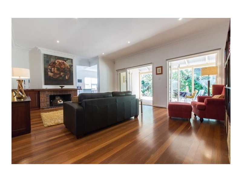 16 Swansea Street, Swanbourne WA 6010