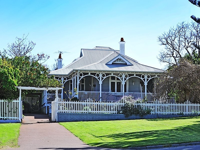 259 Marmion Street, Cottesloe WA 6011