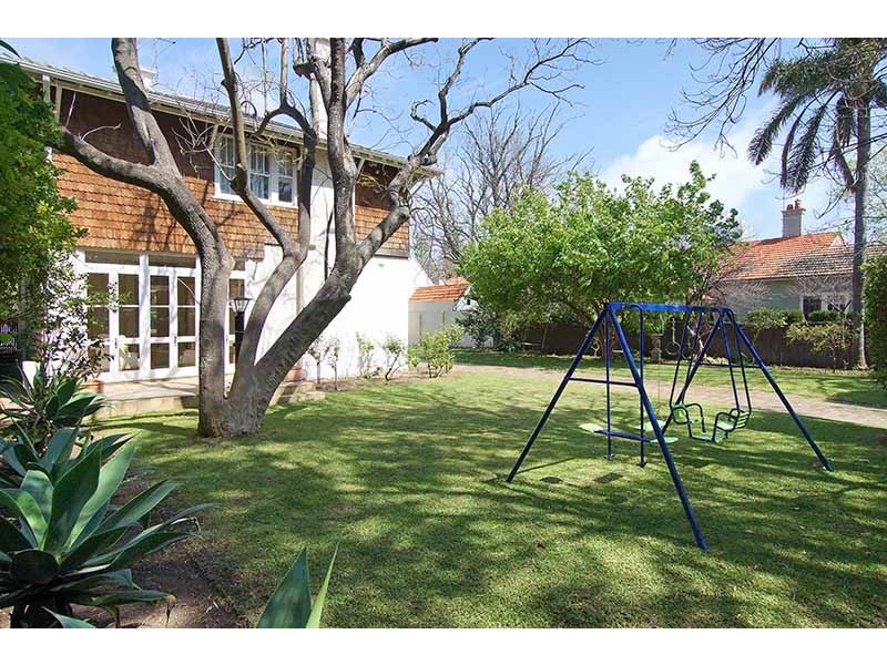 16 Agett Road, Claremont WA 6010