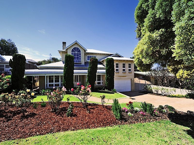 99 Clement Street, Swanbourne WA 6010