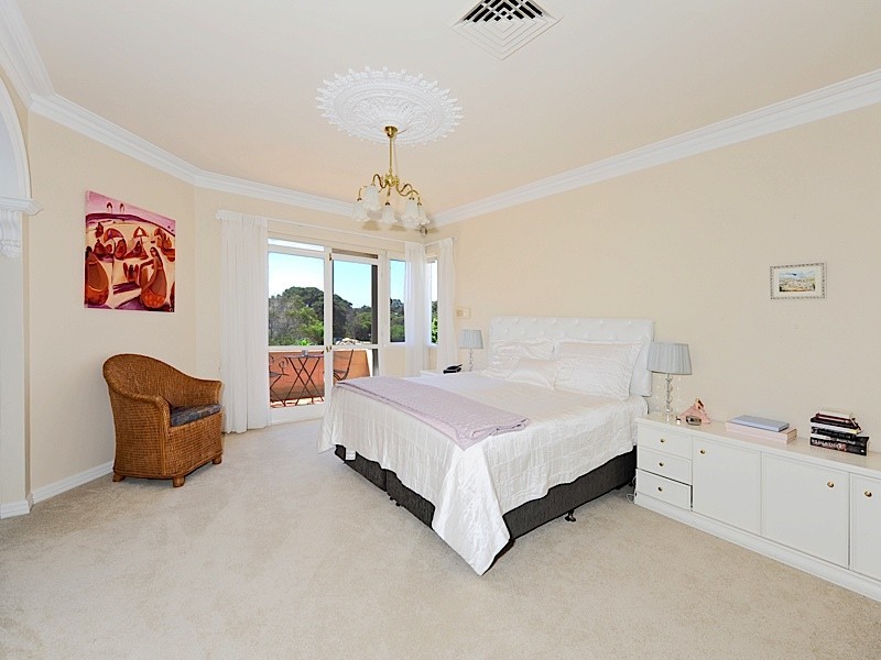 99 Clement Street, Swanbourne WA 6010