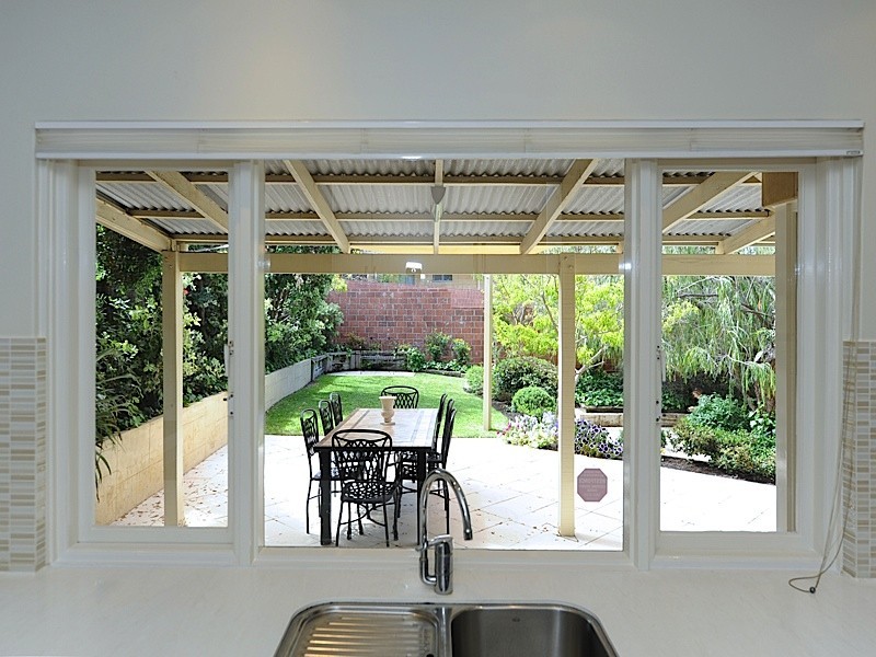 99 Clement Street, Swanbourne WA 6010