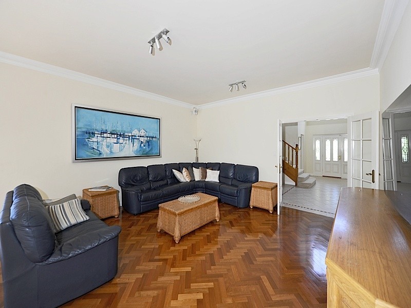 99 Clement Street, Swanbourne WA 6010