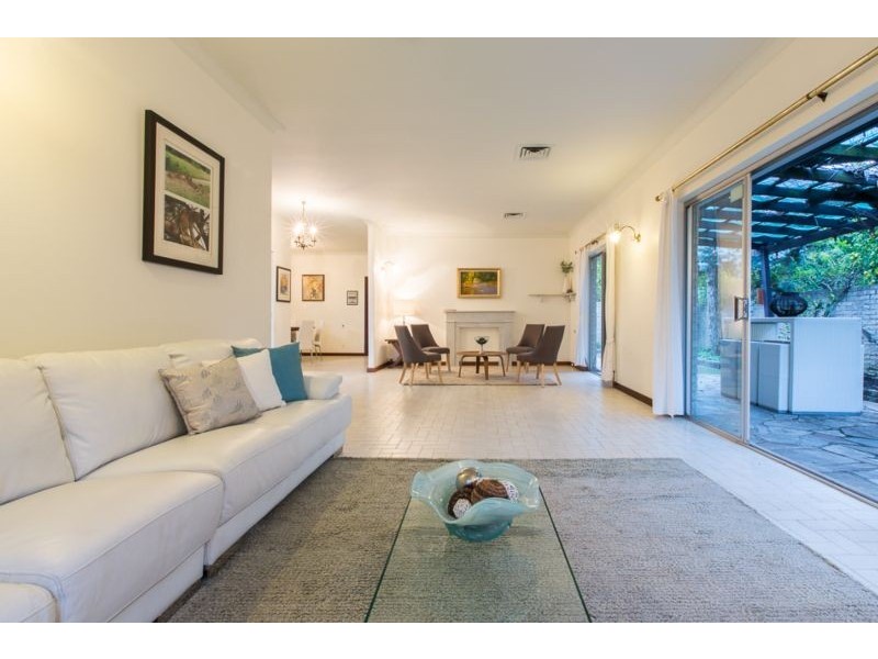 1 Dunbar Road, Claremont WA 6010