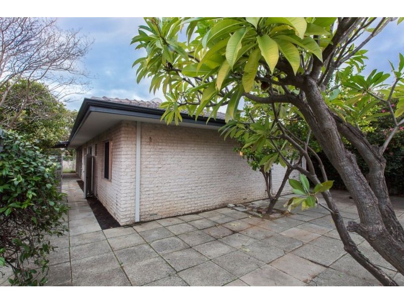 1 Dunbar Road, Claremont WA 6010