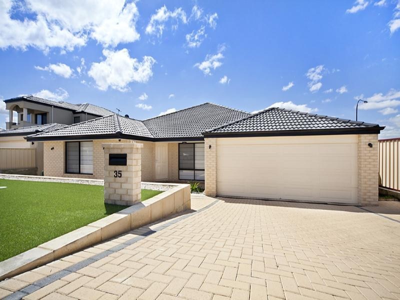 35 Giudice Way, Yangebup WA 6164
