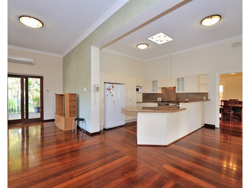 14a Barsden Street, Cottesloe WA 6011