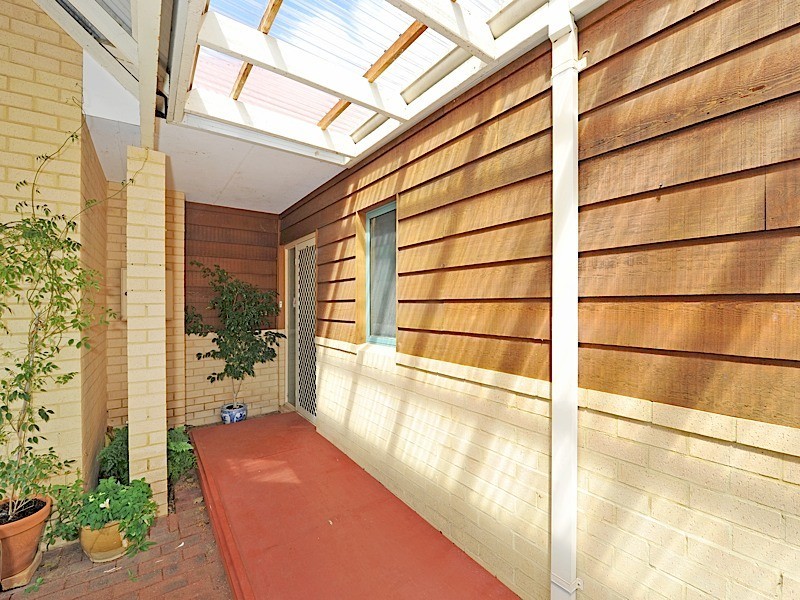 18 Godetia Gardens, Mount Claremont WA 6010