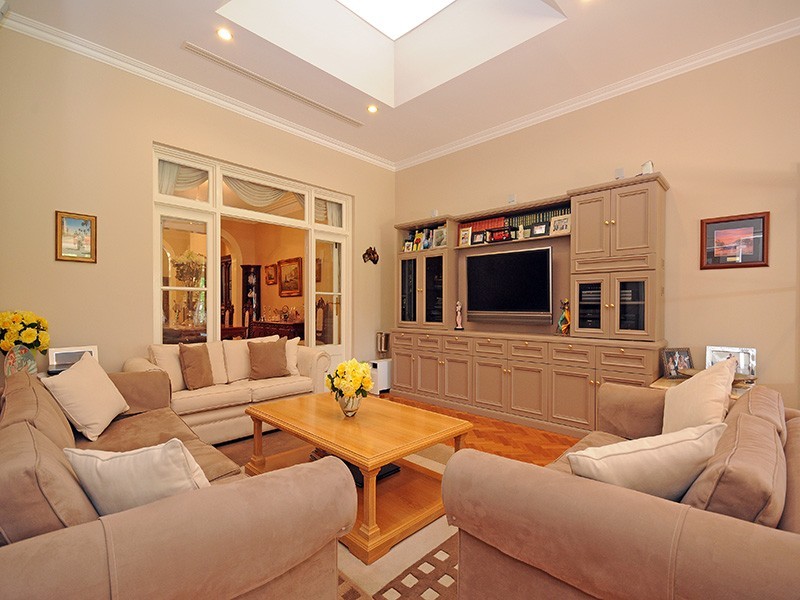 Peppermint Grove WA 6011