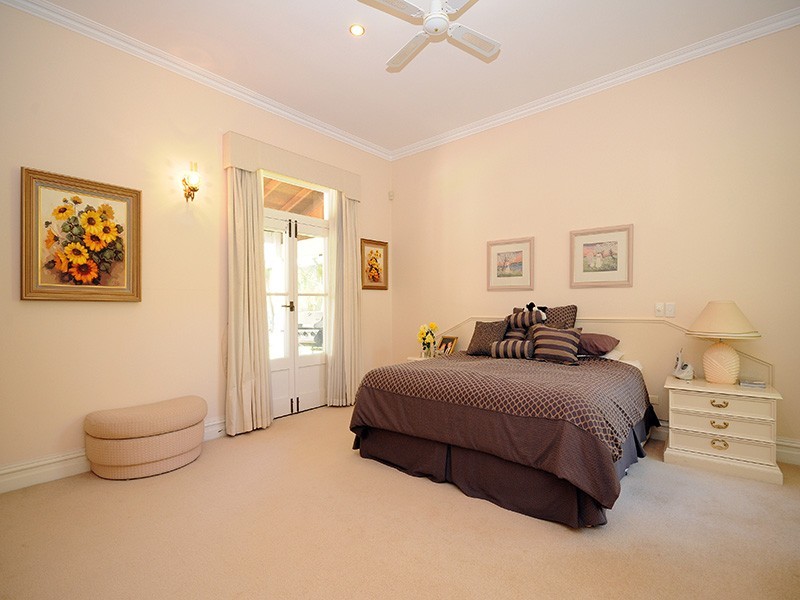 Peppermint Grove WA 6011