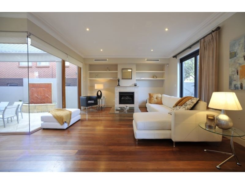 10 John Street, Cottesloe WA 6011