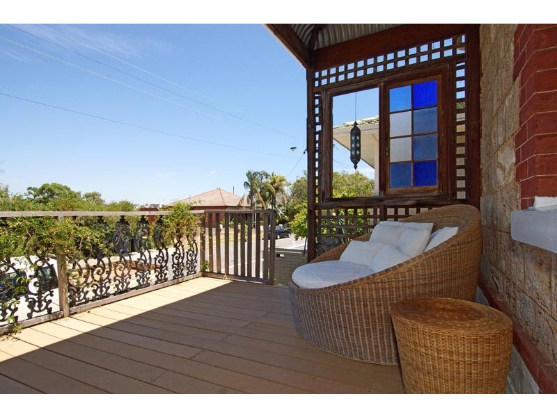 46 Harvest Road, North Fremantle WA 6159