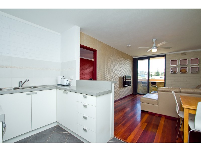 50/4 Dover Court, Mosman Park WA 6012