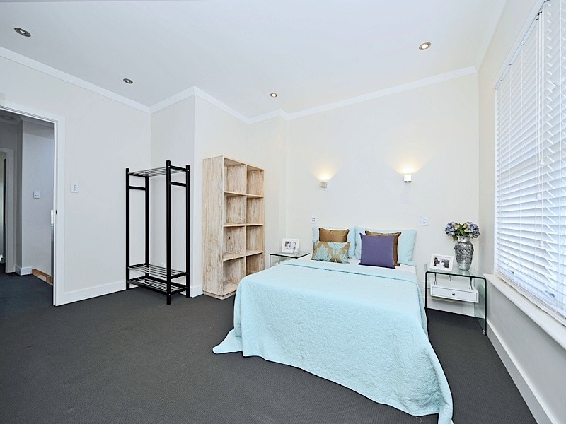 15A Cliff Way, Claremont WA 6010