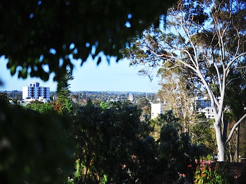 15A Cliff Way, Claremont WA 6010