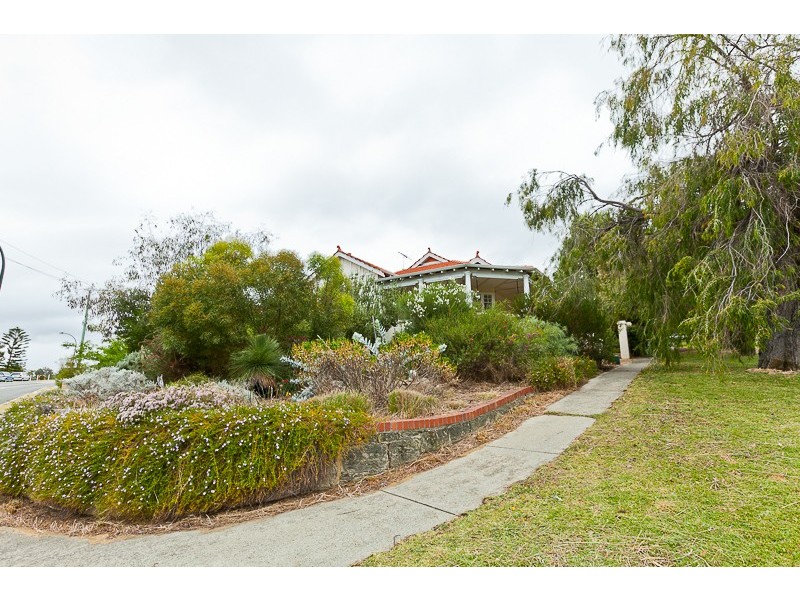2 Greenham Street, Cottesloe WA 6011