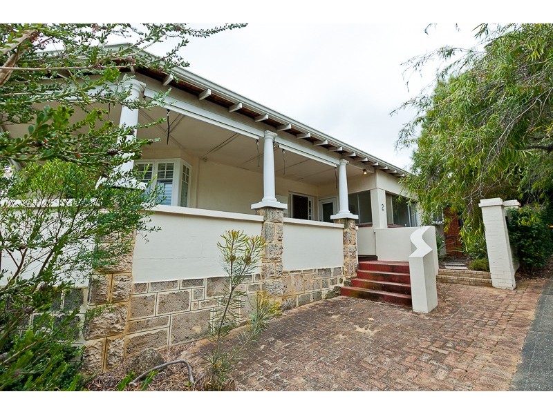 2 Greenham Street, Cottesloe WA 6011