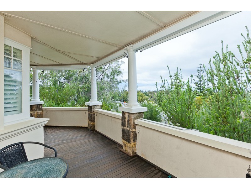 2 Greenham Street, Cottesloe WA 6011
