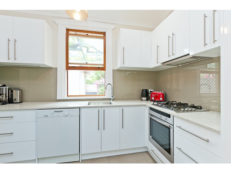 2 Greenham Street, Cottesloe WA 6011