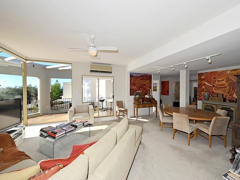 4/14 Hamersley Street, Cottesloe WA 6011