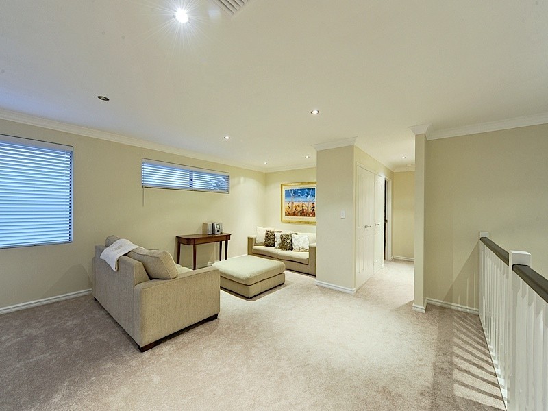 7 Griver Street, Cottesloe WA 6011