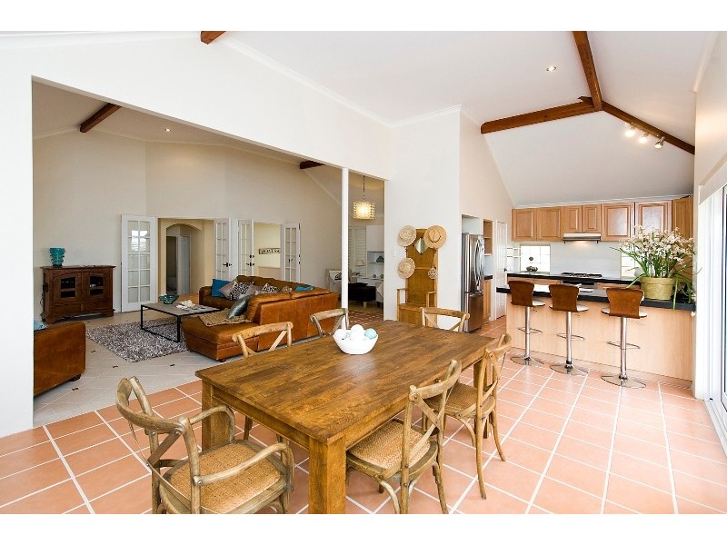 8 Grant Street, Cottesloe WA 6011