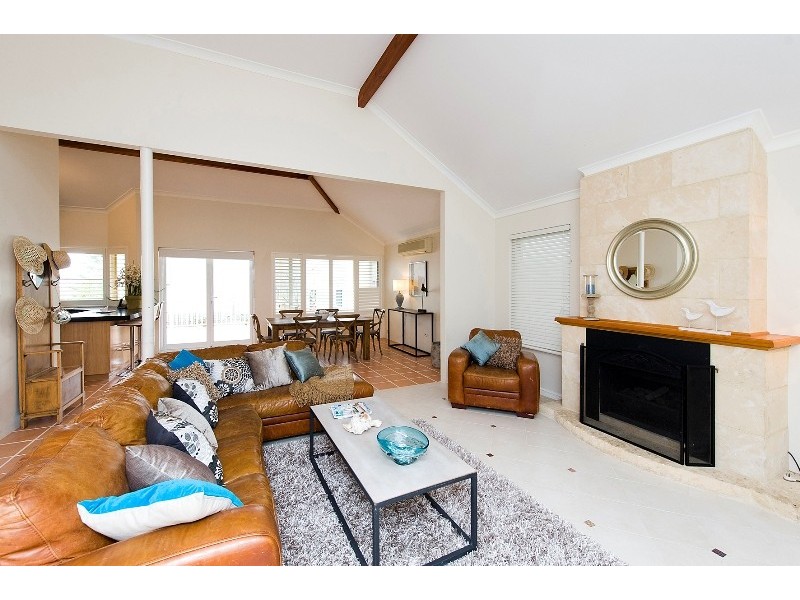 8 Grant Street, Cottesloe WA 6011