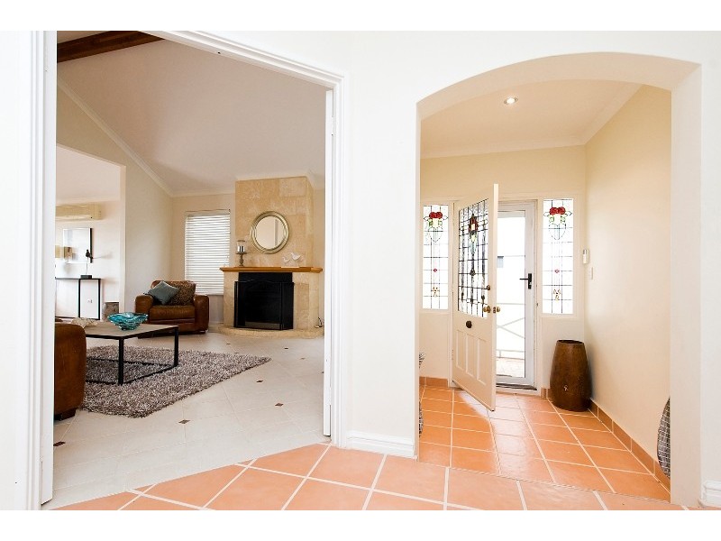 8 Grant Street, Cottesloe WA 6011