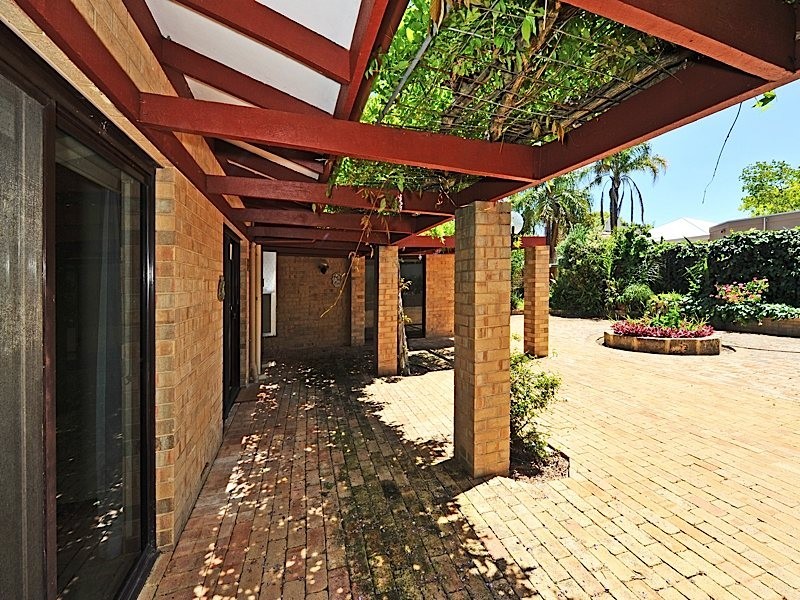 17 Goldsmith Road, Claremont WA 6010