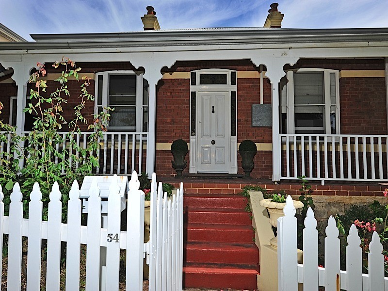 54 Pearse Street, Cottesloe WA 6011
