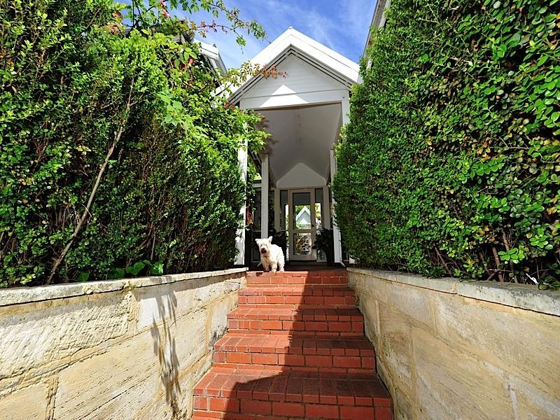 54 Pearse Street, Cottesloe WA 6011