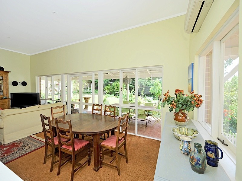 54 Pearse Street, Cottesloe WA 6011