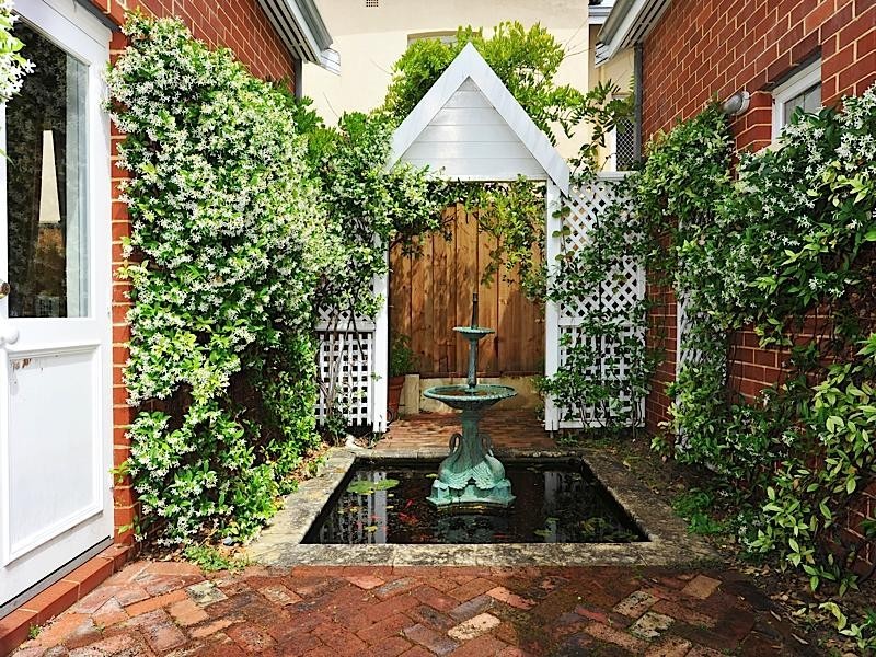 54 Pearse Street, Cottesloe WA 6011