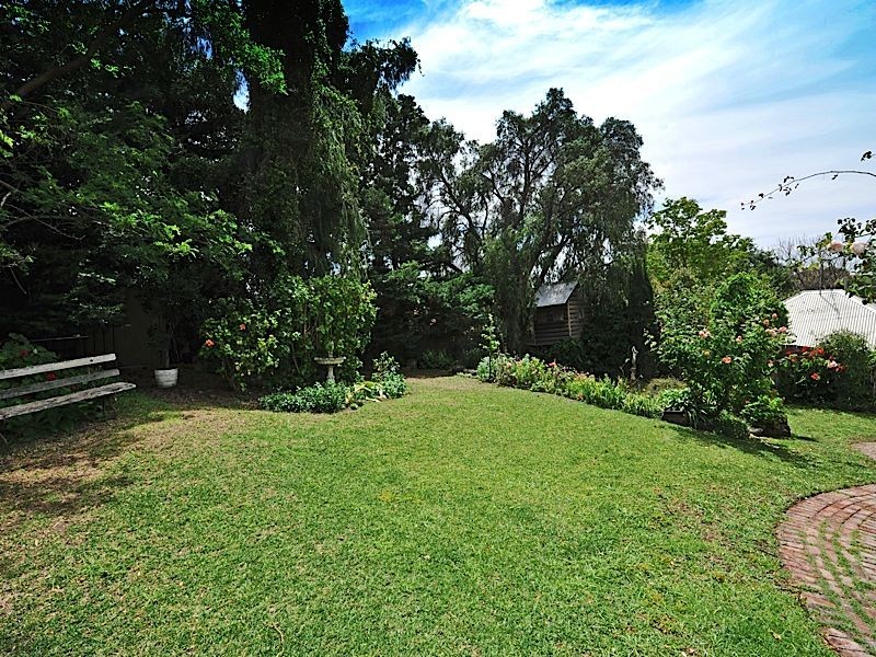 54 Pearse Street, Cottesloe WA 6011