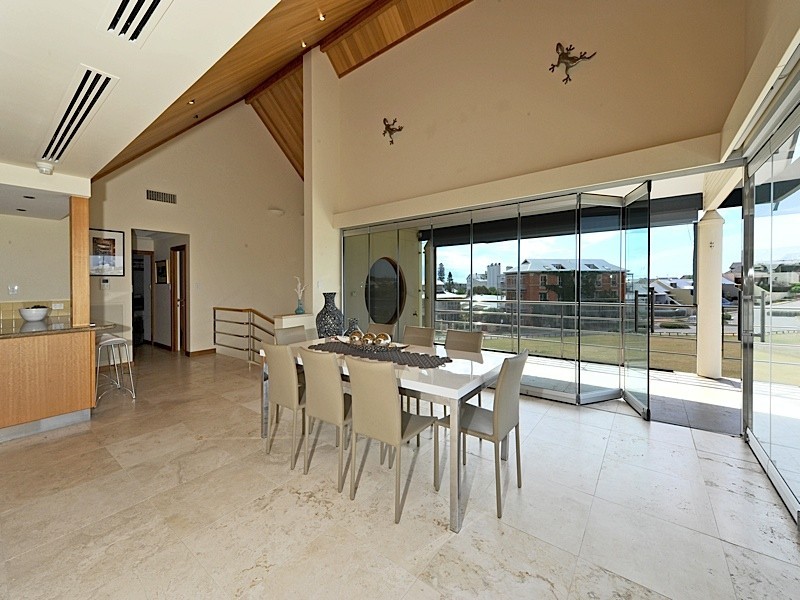 14 Phyllis Street, North Fremantle WA 6159