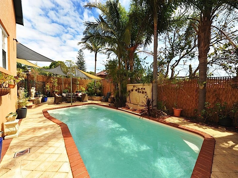 19 Dean Street, Claremont WA 6010