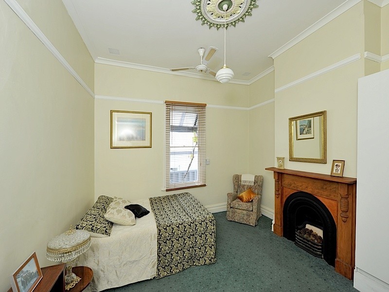 19 Dean Street, Claremont WA 6010