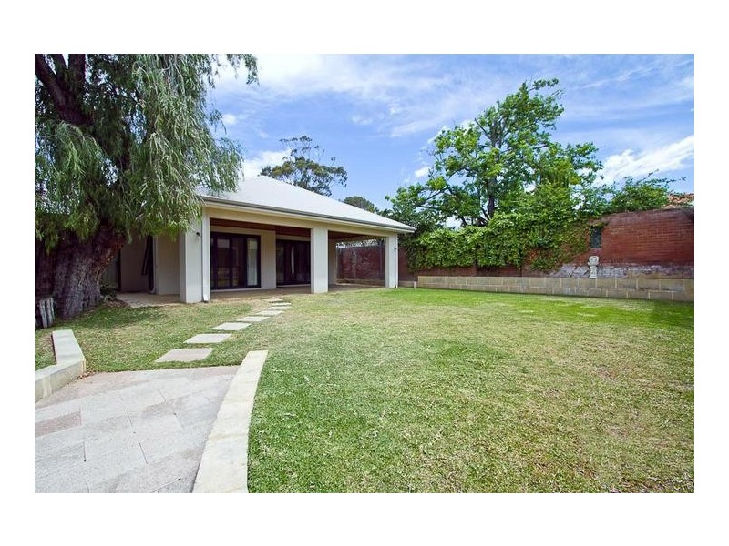54 Irvine Street, Peppermint Grove WA 6011