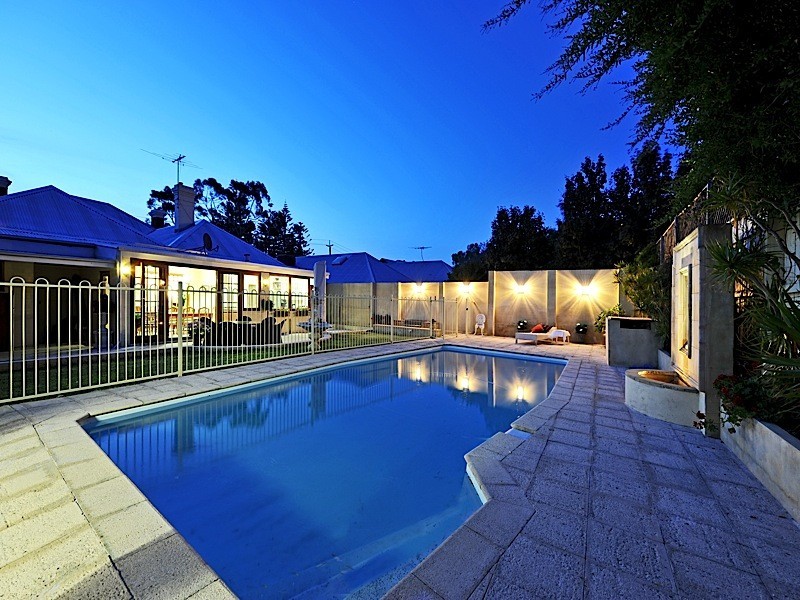 10 Reserve Street, Claremont WA 6010