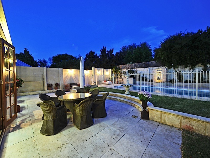 10 Reserve Street, Claremont WA 6010