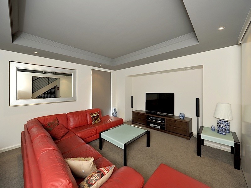 4 Ackland Way, Cottesloe WA 6011