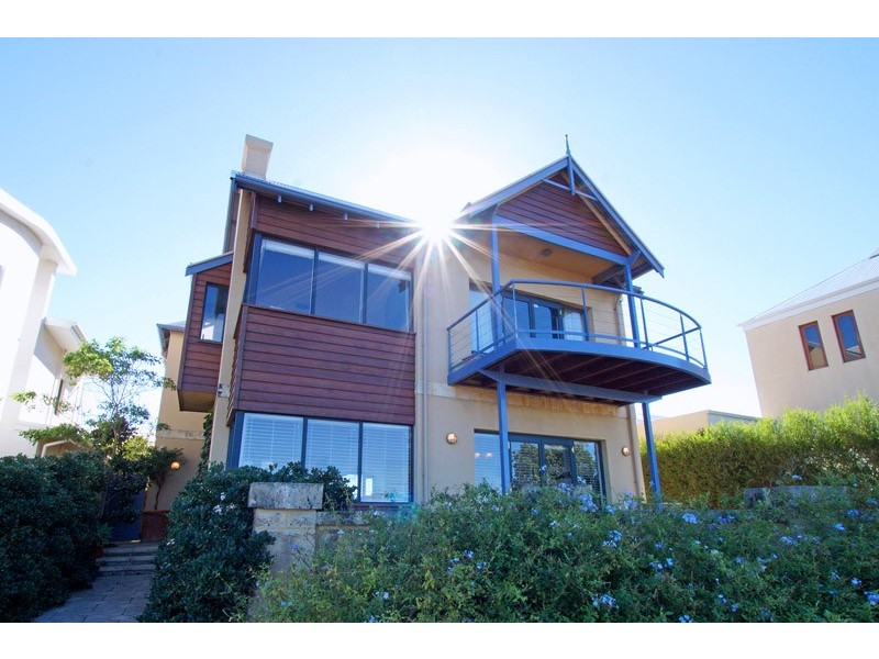 9 Foundry Court, North Fremantle WA 6159