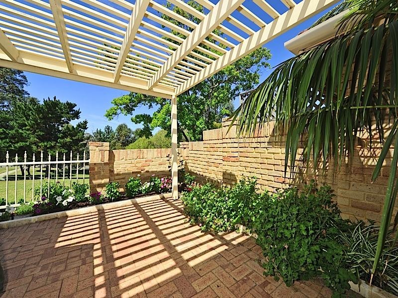 49/80 Mooro Drive, Mount Claremont WA 6010